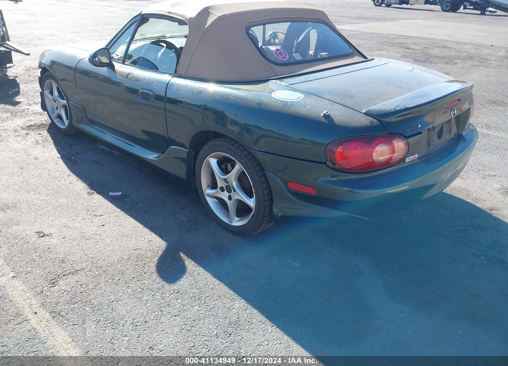 2002 MAZDA MX-5 MIATA CLOTH/LS/SE VIN: JM1NB353620230956