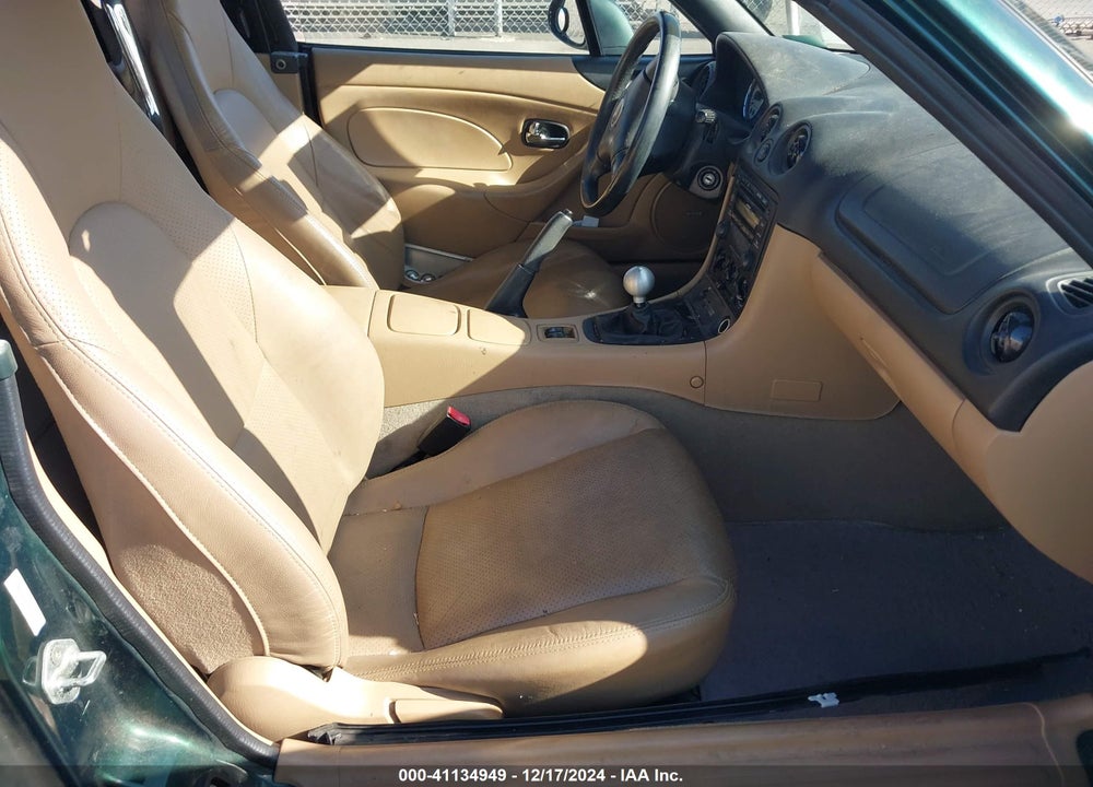 2002 MAZDA MX-5 MIATA CLOTH/LS/SE VIN: JM1NB353620230956