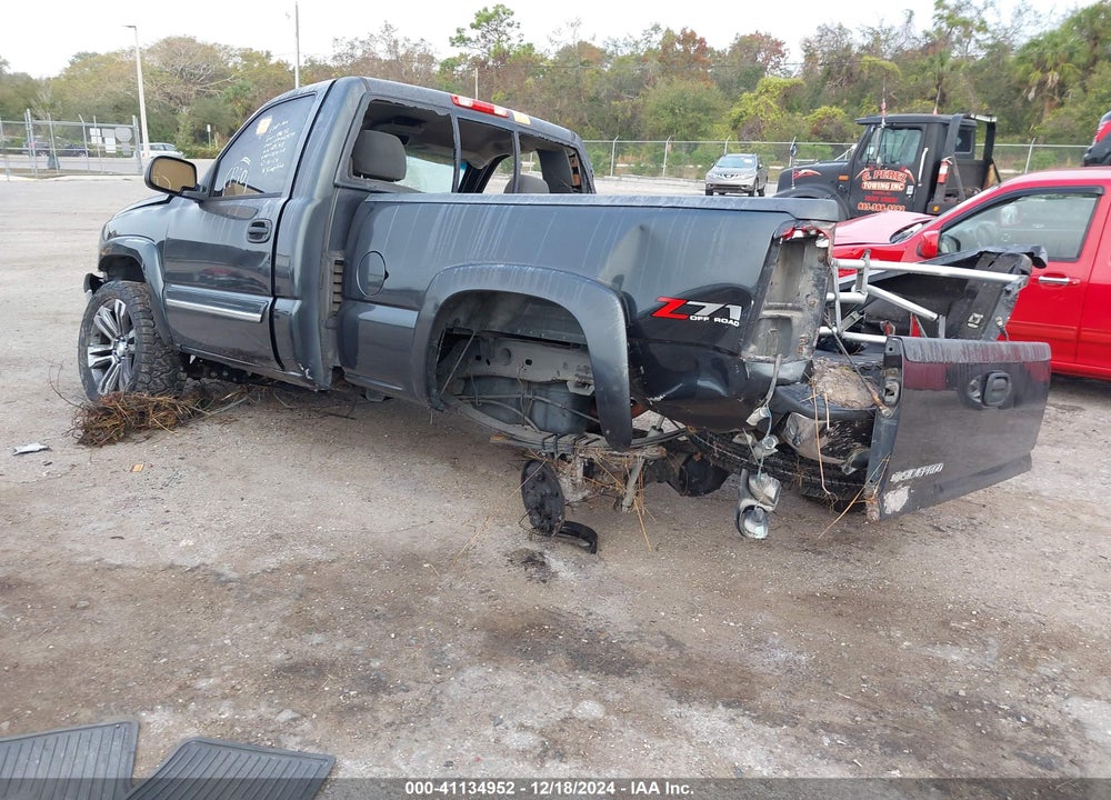 2005 CHEVROLET SILVERADO 1500 Z71 VIN: 1GCEK14T45Z131364