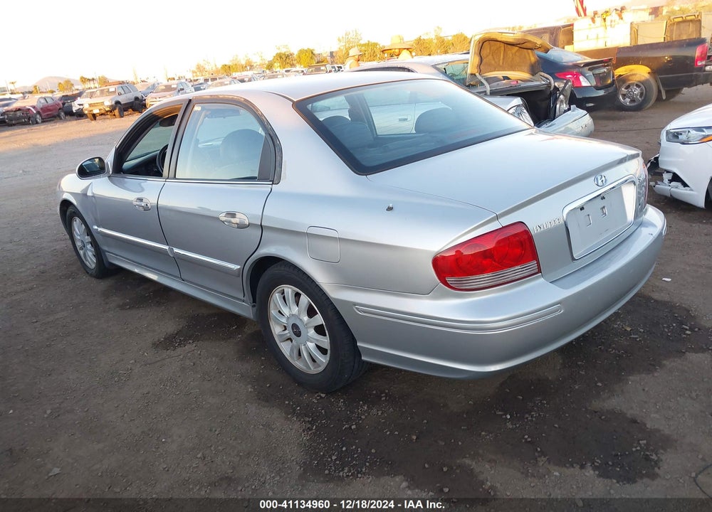 2003 HYUNDAI SONATA GLS/LX VIN: KMHWF35H33A865726