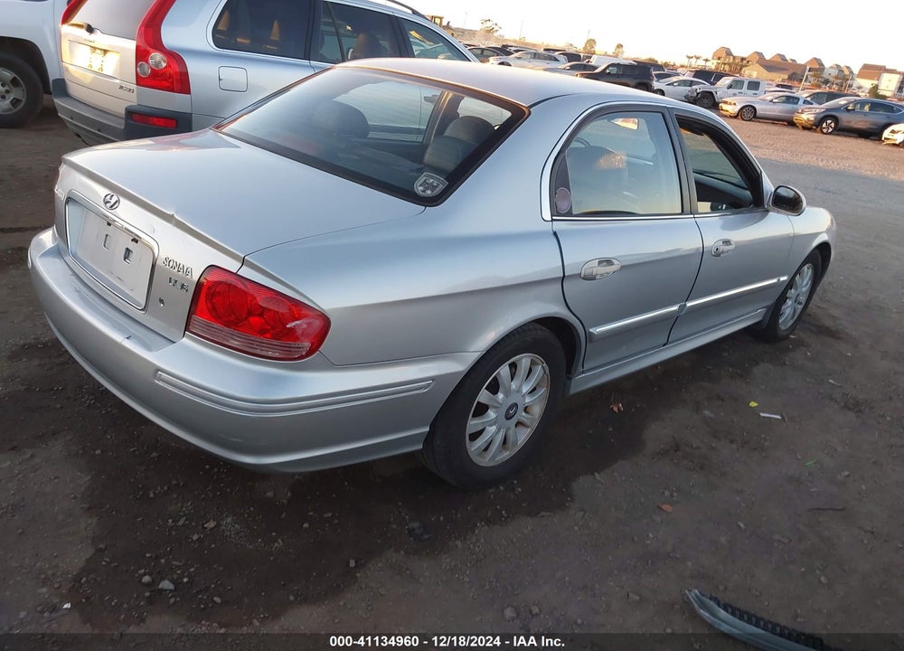 2003 HYUNDAI SONATA GLS/LX VIN: KMHWF35H33A865726