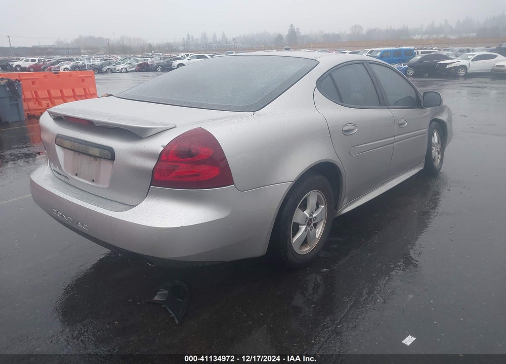 2006 PONTIAC GRAND PRIX VIN: 2G2WP552661195570