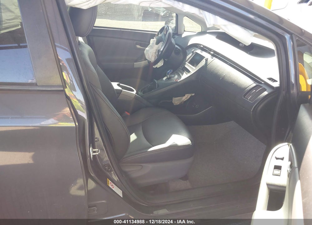 2015 TOYOTA PRIUS VIN: JTDKN3DUXF1909522
