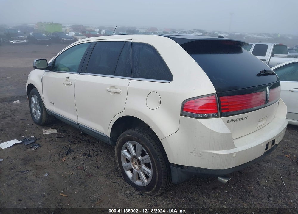 2008 LINCOLN MKX VIN: 2LMDU88CX8BJ31028