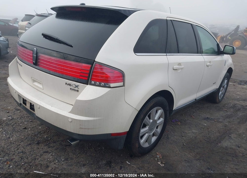 2008 LINCOLN MKX VIN: 2LMDU88CX8BJ31028