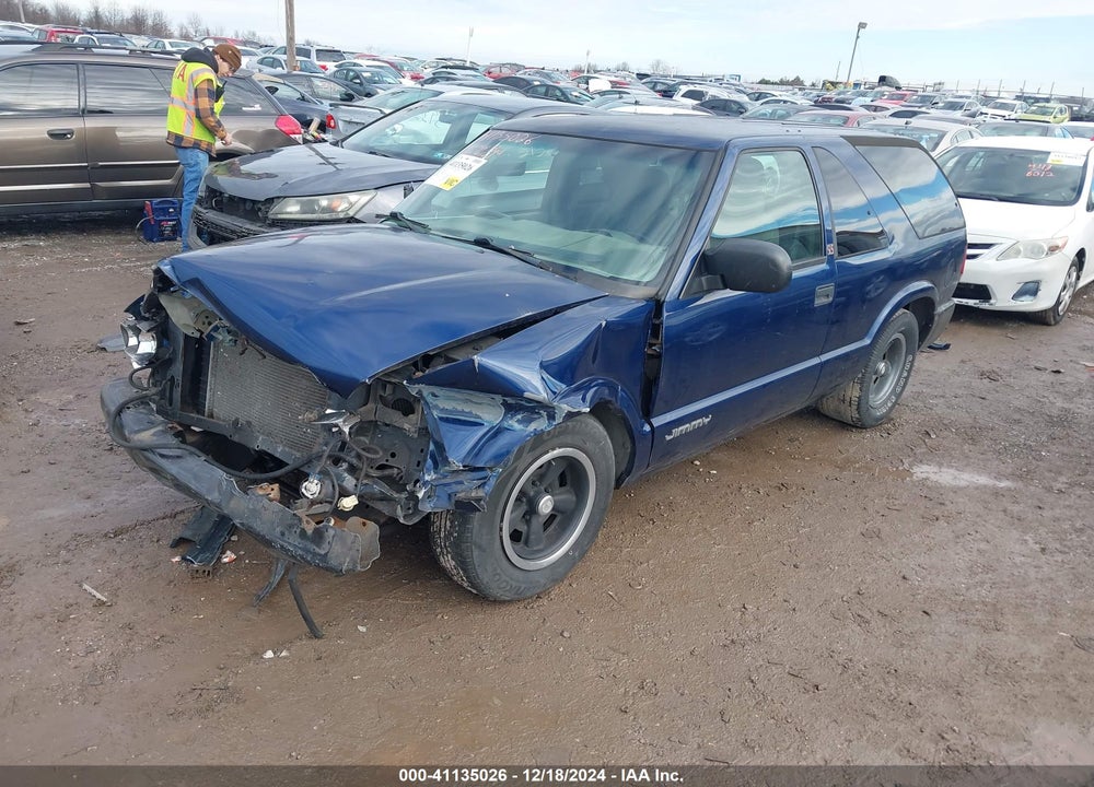 2000 GMC JIMMY SLS BASE VIN: 1GKCS18W7YK299397
