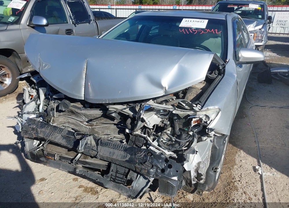 2014 TOYOTA CAMRY HYBRID XLE VIN: 4T1BD1FKXEU129676