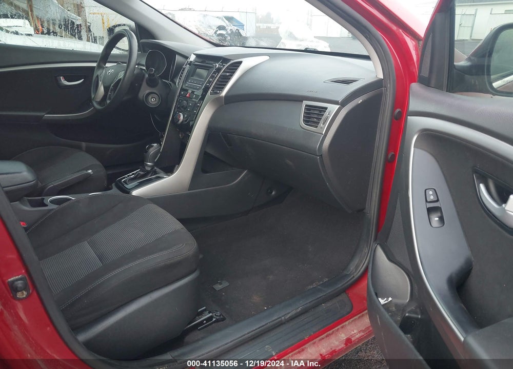 2017 HYUNDAI ELANTRA GT VIN: KMHD35LH0HU381131