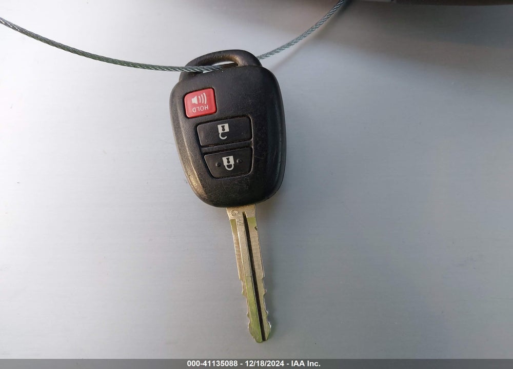 2012 TOYOTA PRIUS C TWO VIN: JTDKDTB38C1010599