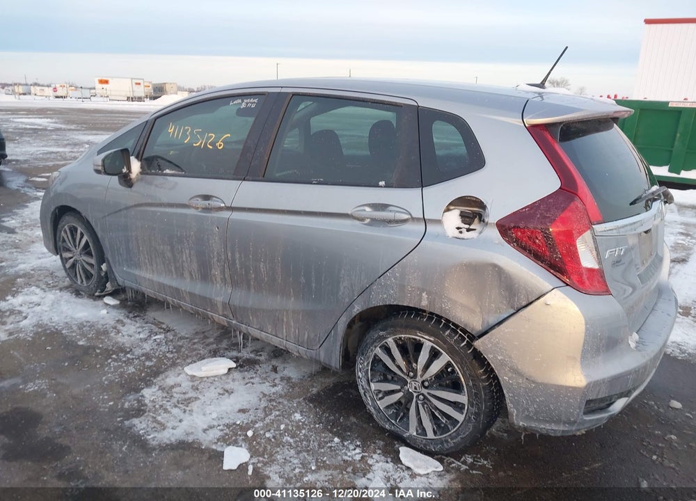 2018 HONDA FIT EX VIN: 3HGGK5H83JM716181