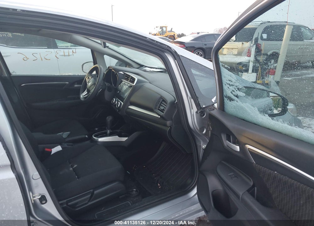 2018 HONDA FIT EX VIN: 3HGGK5H83JM716181