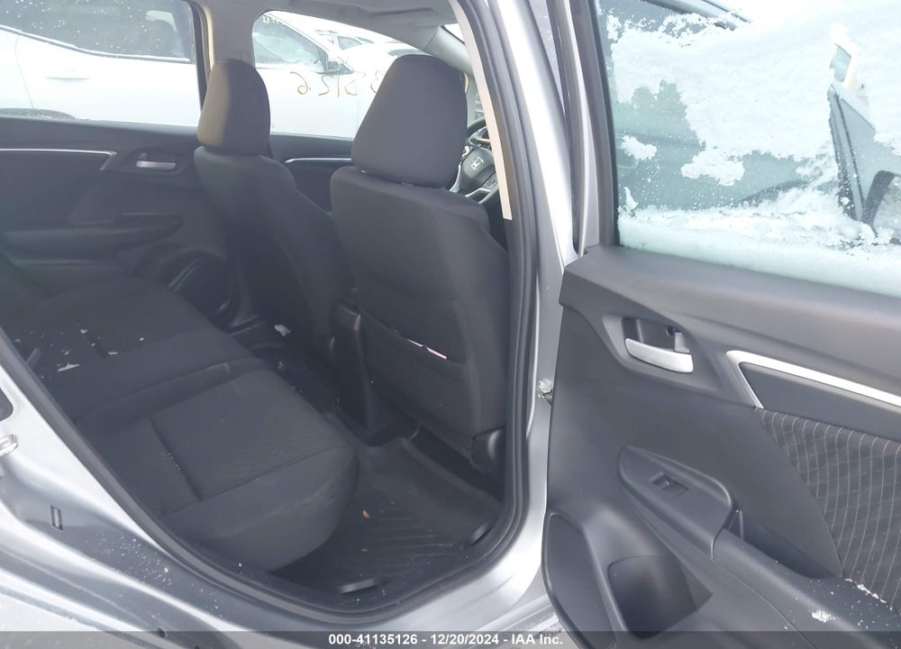 2018 HONDA FIT EX VIN: 3HGGK5H83JM716181