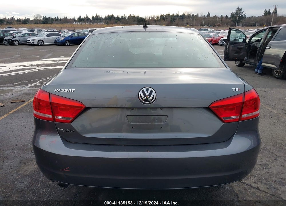 2014 VOLKSWAGEN PASSAT 1.8T S VIN: 1VWAT7A31EC087715