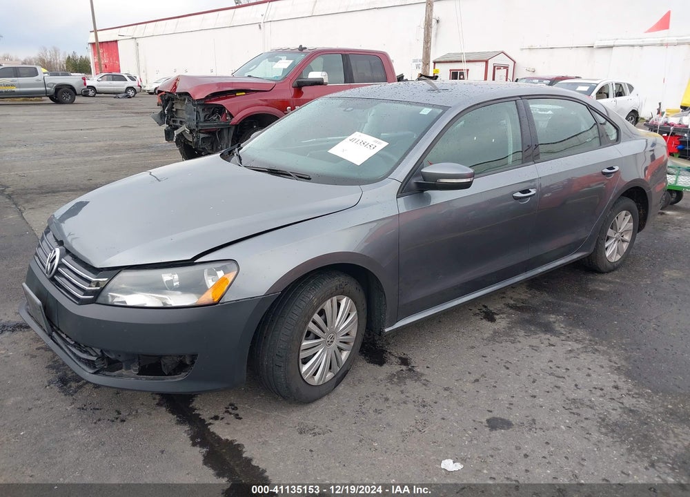 2014 VOLKSWAGEN PASSAT 1.8T S VIN: 1VWAT7A31EC087715