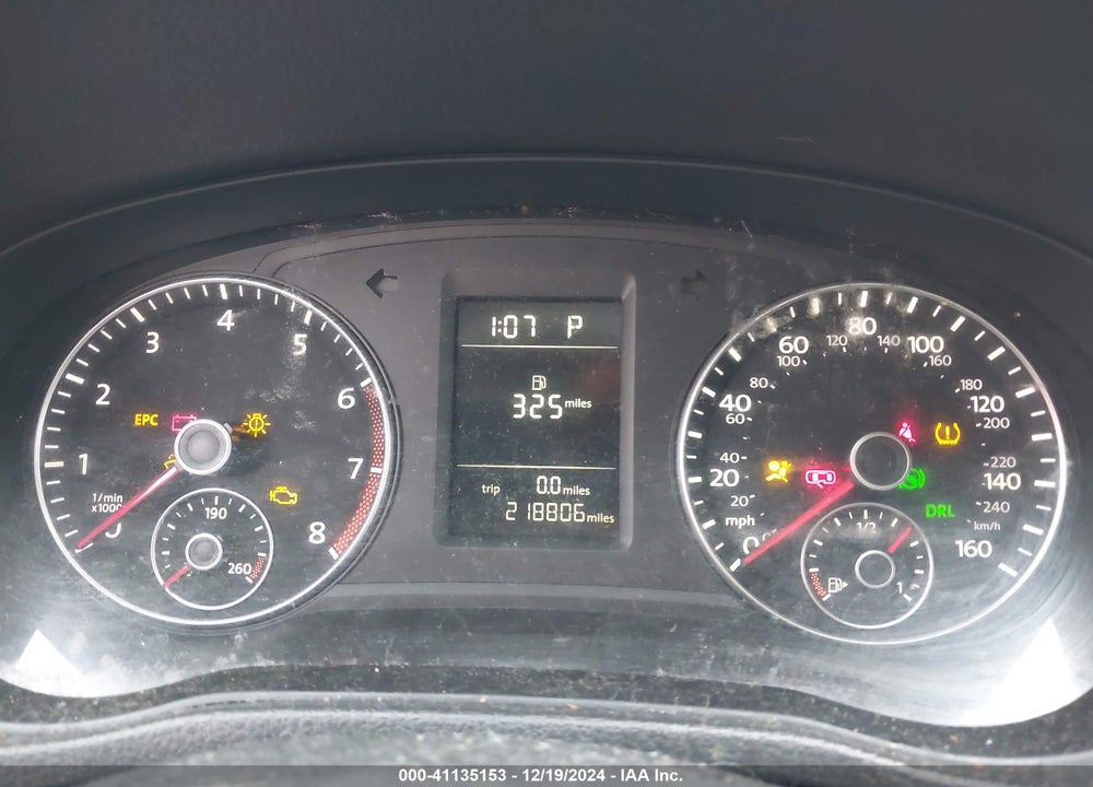 2014 VOLKSWAGEN PASSAT 1.8T S VIN: 1VWAT7A31EC087715