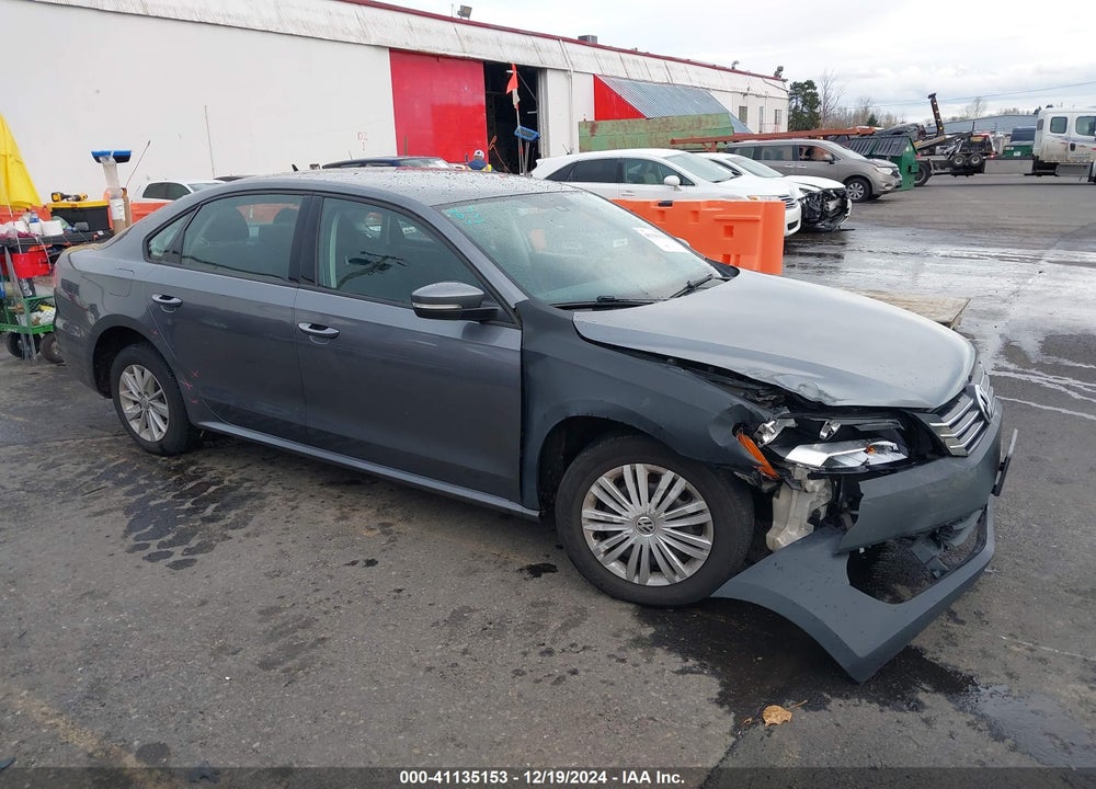 2014 VOLKSWAGEN PASSAT 1.8T S VIN: 1VWAT7A31EC087715
