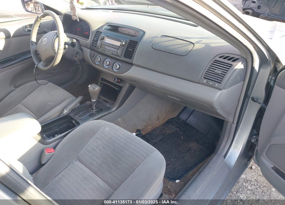 2005 TOYOTA CAMRY LE VIN: 4T1BE30K55U972573