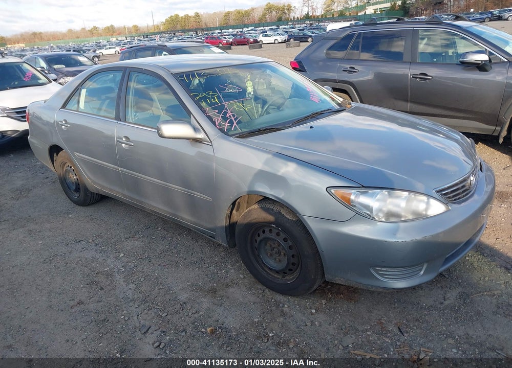 2005 TOYOTA CAMRY LE VIN: 4T1BE30K55U972573