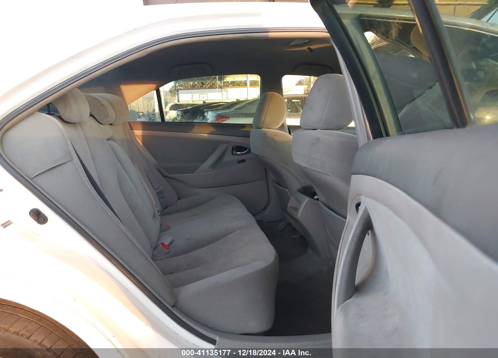 2009 TOYOTA CAMRY LE VIN: 4T1BE46K49U860639