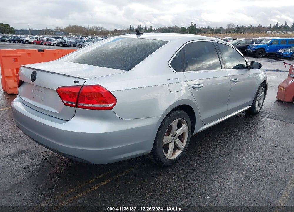 2012 VOLKSWAGEN PASSAT VIN: 1VWBP7A31CC049763