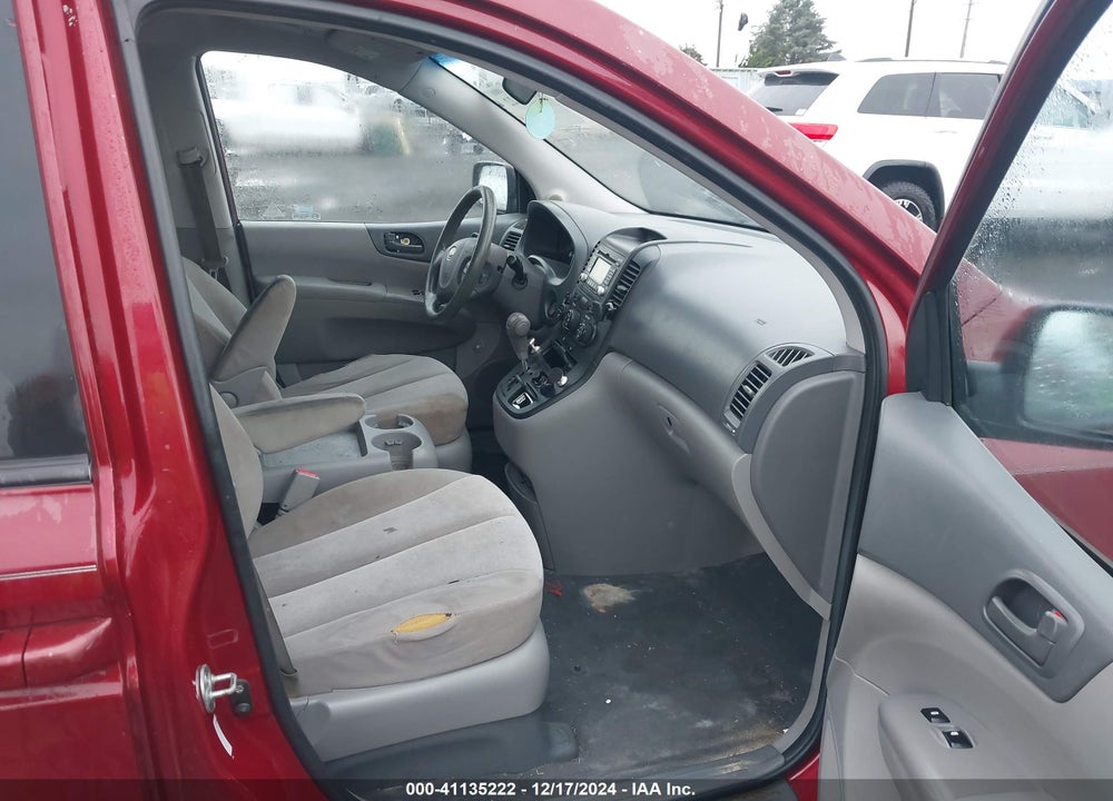 2010 KIA SEDONA LX VIN: KNDMG4C36A6344067