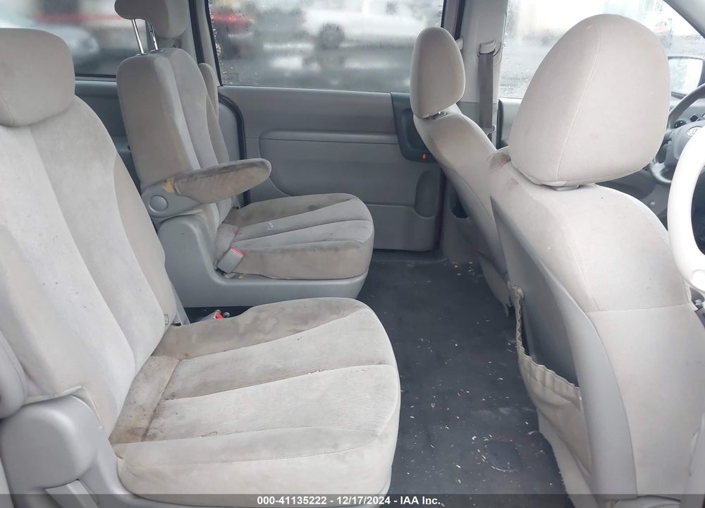 2010 KIA SEDONA LX VIN: KNDMG4C36A6344067