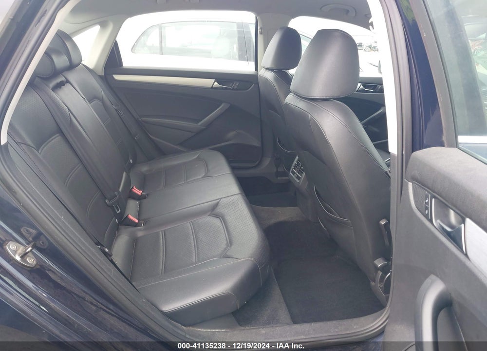 2013 VOLKSWAGEN PASSAT 2.5L SE VIN: 1VWBP7A37DC097561