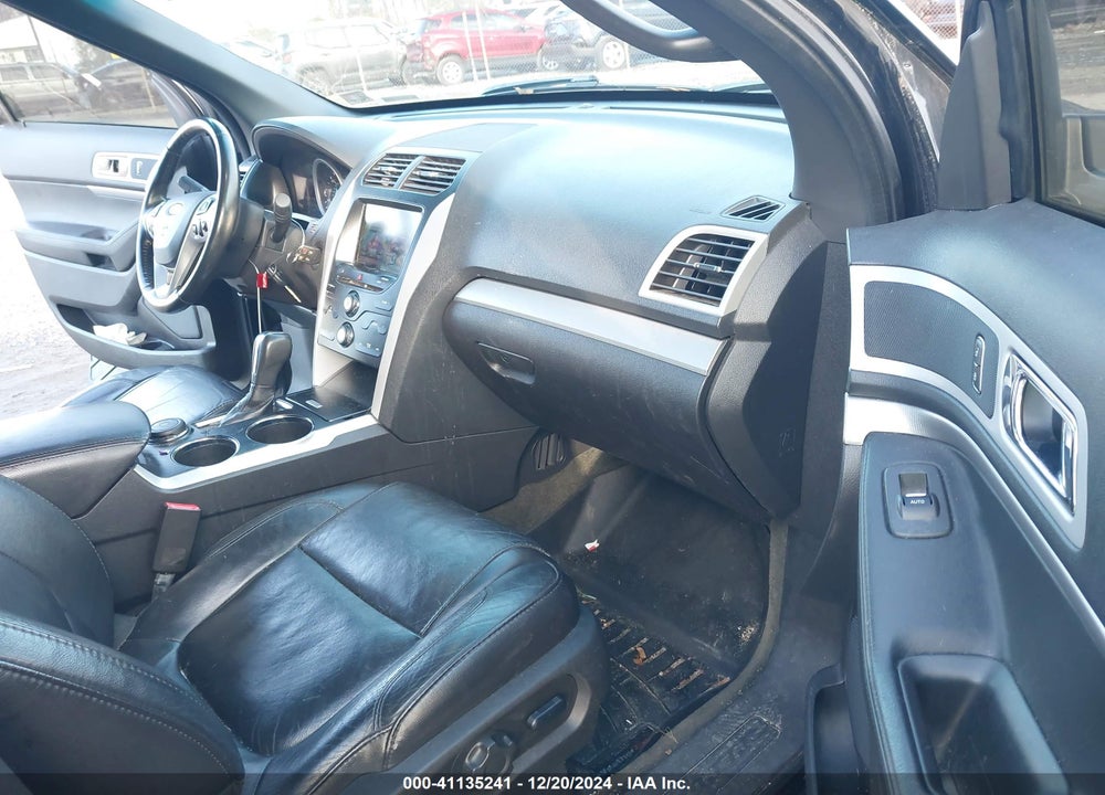 2013 FORD EXPLORER XLT VIN: 1FM5K8D86DGC37230