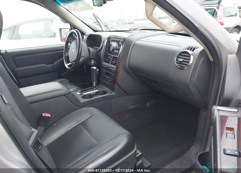 2006 FORD EXPLORER LIMITED VIN: 1FMEU75886UB49271