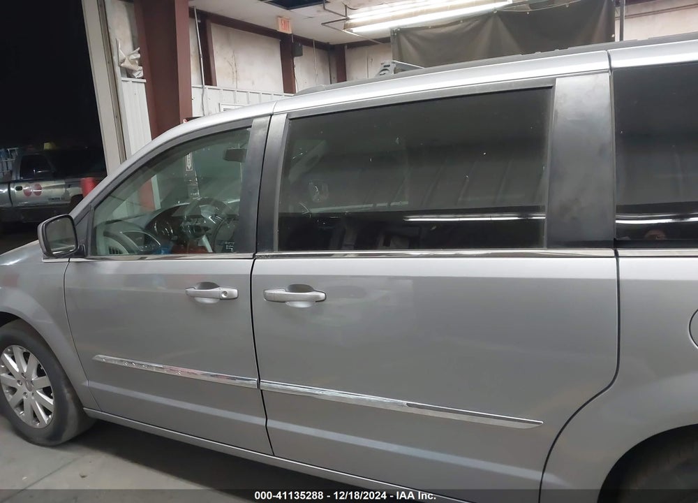 2014 CHRYSLER TOWN & COUNTRY TOURING VIN: 2C4RC1BG3ER292223