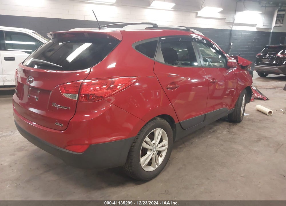 2012 HYUNDAI TUCSON GLS VIN: KM8JUCAC0CU346867
