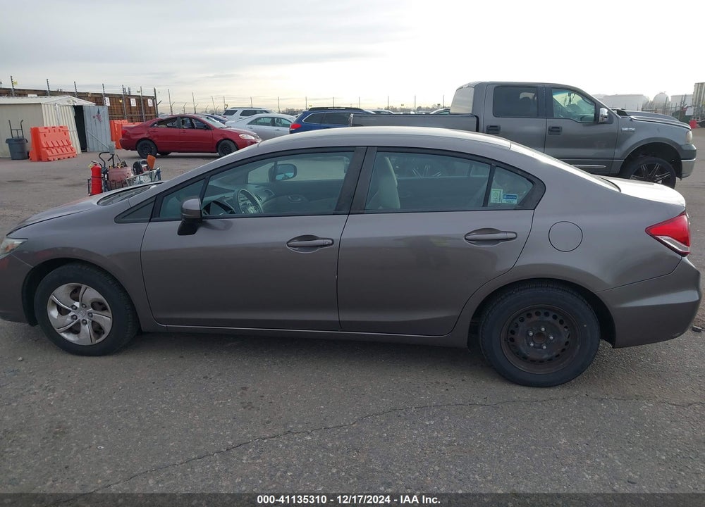 2014 HONDA CIVIC LX VIN: 19XFB2F58EE058732