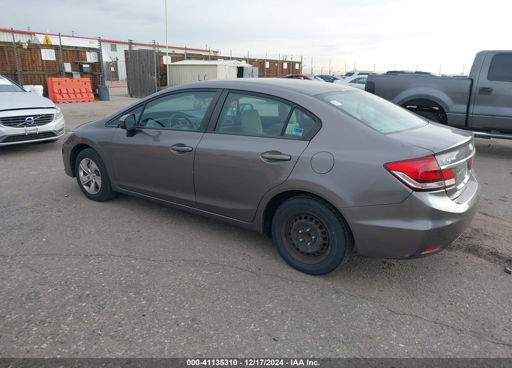 2014 HONDA CIVIC LX VIN: 19XFB2F58EE058732