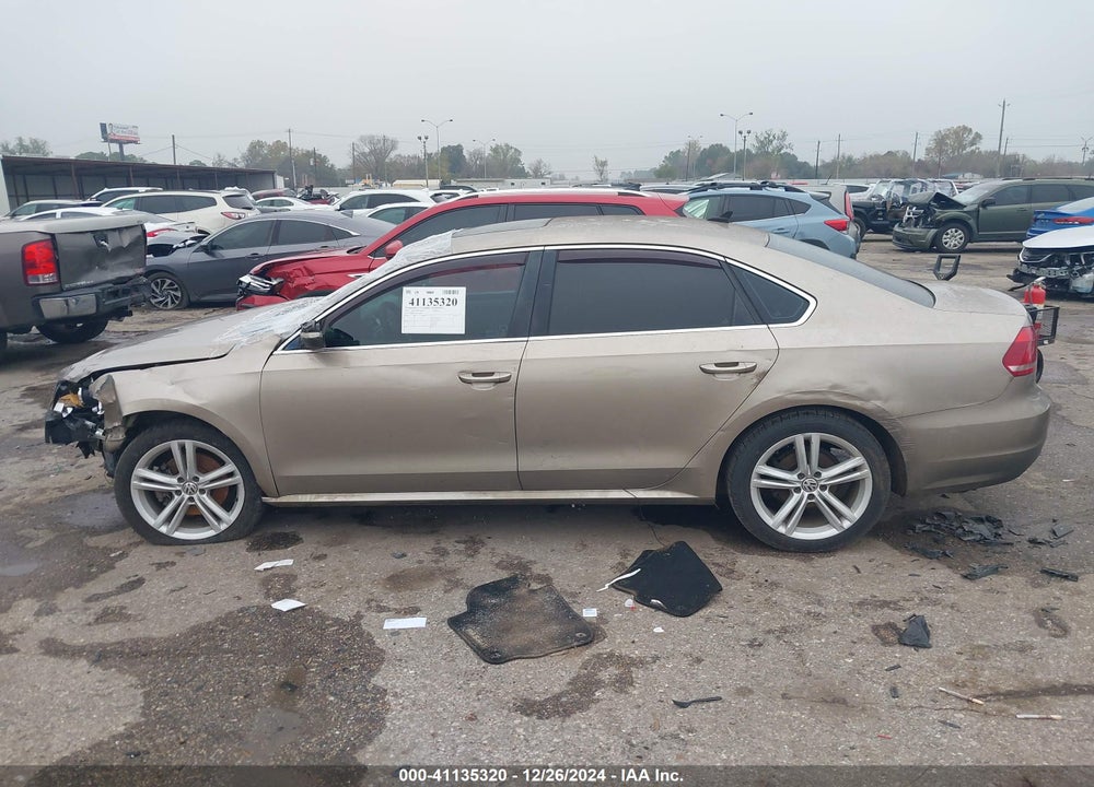 2015 VOLKSWAGEN PASSAT VIN: 1VWBV7A34FC038718