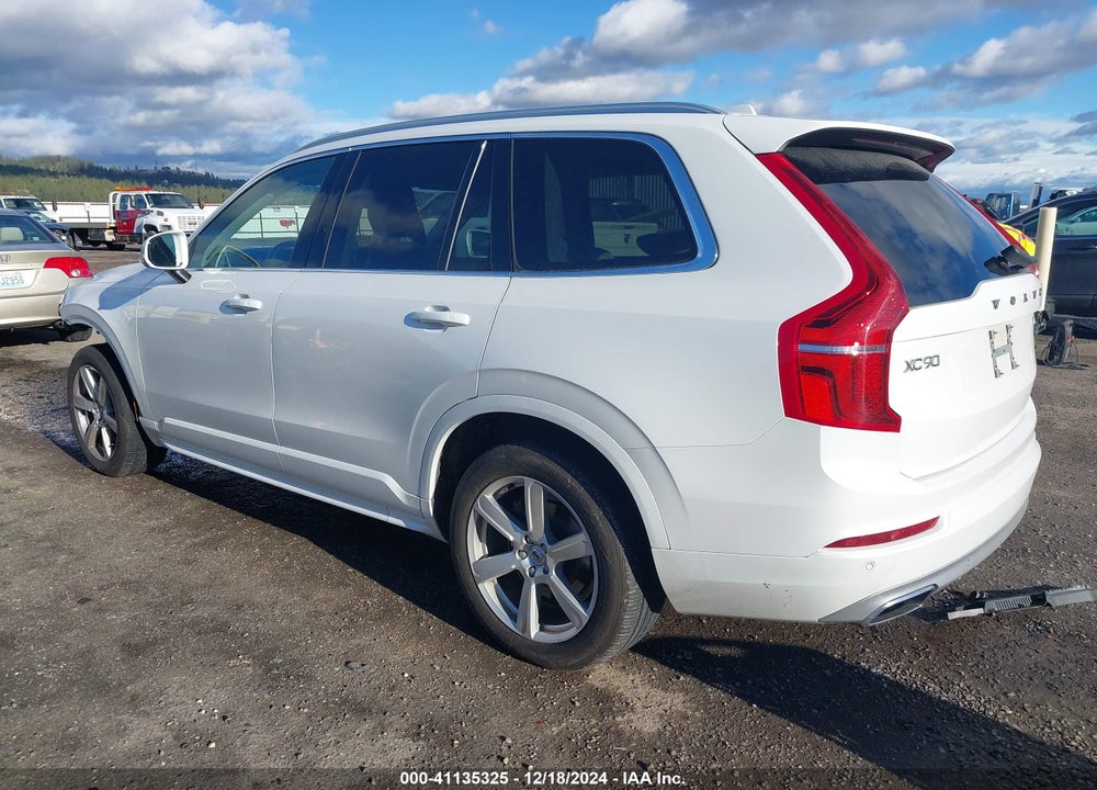 2020 VOLVO XC90 T6 MOMENTUM 6 PASSENGER VIN: YV4A221K1L1613623
