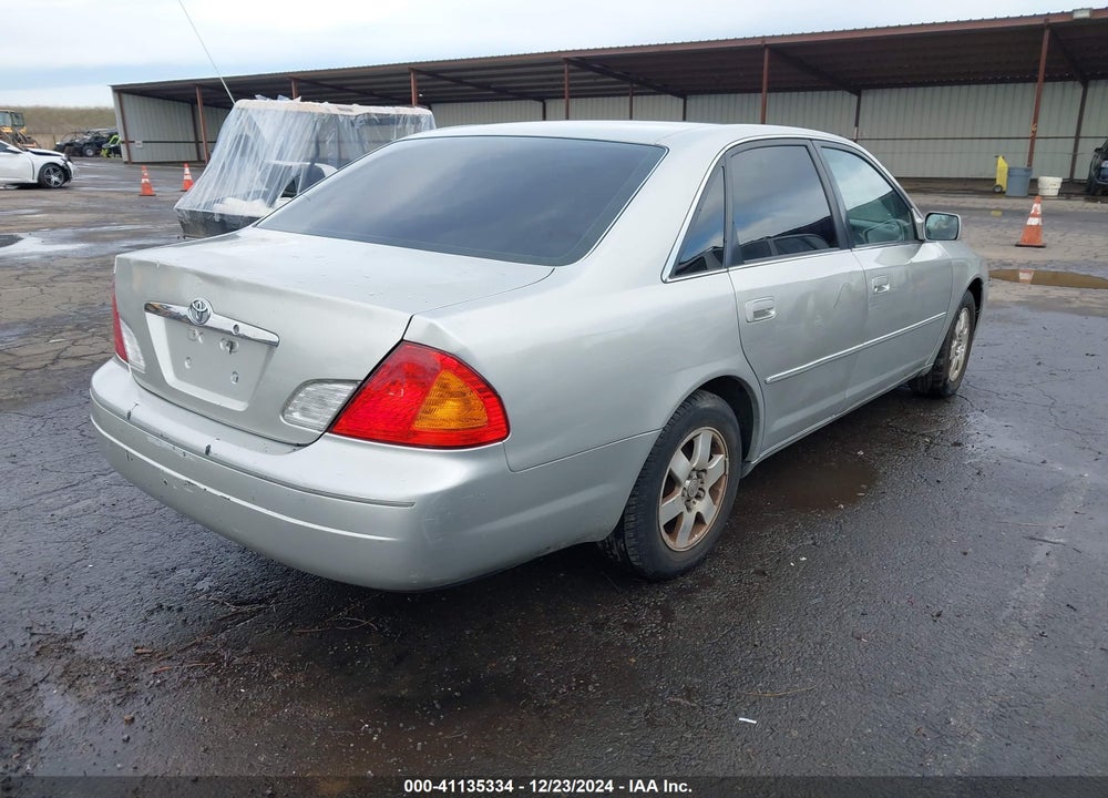 2002 TOYOTA AVALON XL VIN: 4T1BF28B92U198951