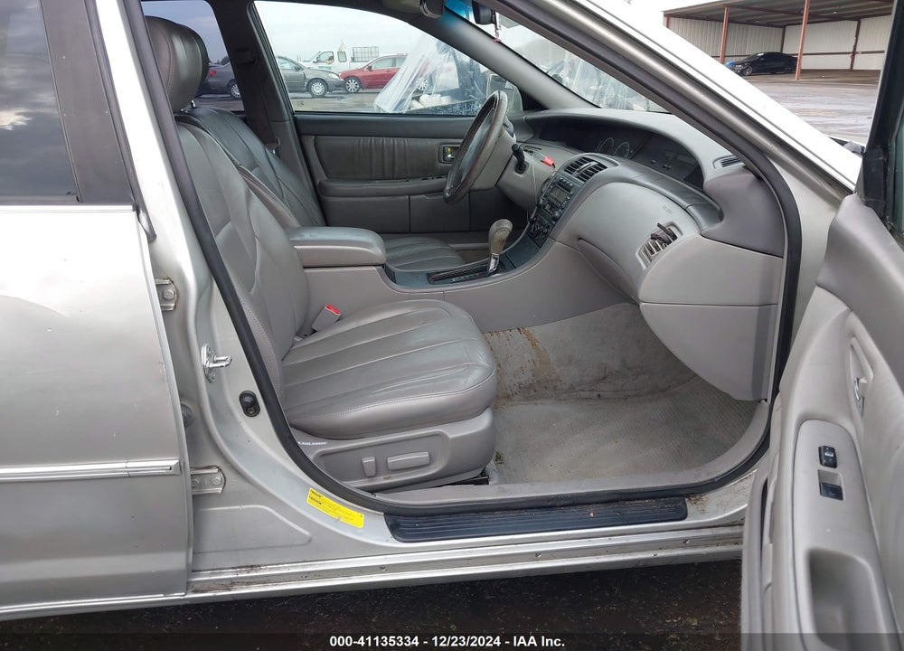 2002 TOYOTA AVALON XL VIN: 4T1BF28B92U198951