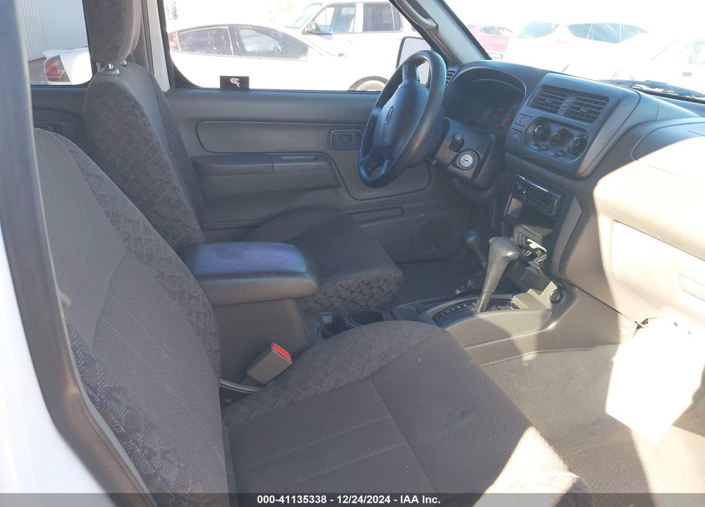 2001 NISSAN XTERRA XE VIN: 5N1ED28Y51C538074