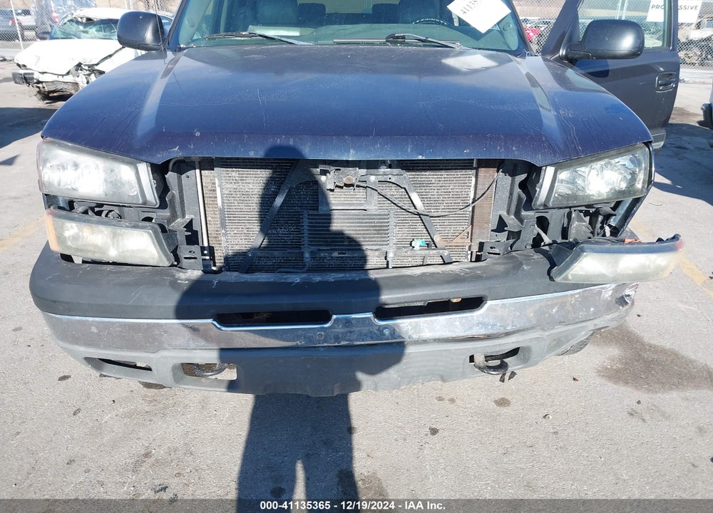 2005 CHEVROLET SUBURBAN 1500 LT VIN: 1GNFK16Z45J228415
