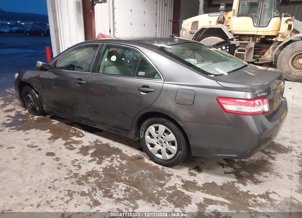 2010 TOYOTA CAMRY LE VIN: 4T4BF3EK1AR002810