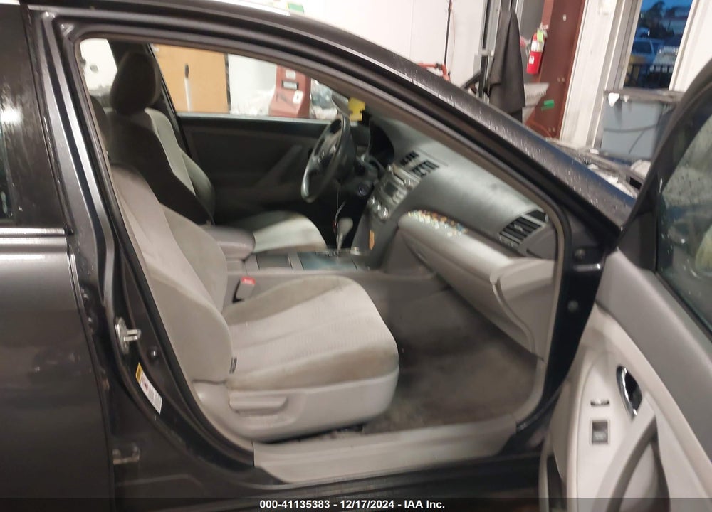 2010 TOYOTA CAMRY LE VIN: 4T4BF3EK1AR002810