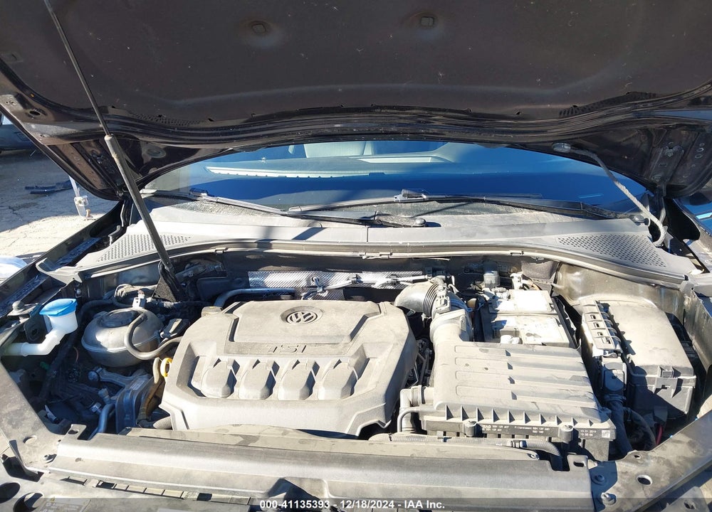 2019 VOLKSWAGEN TIGUAN 2.0T SE/2.0T SEL/2.0T SEL R-LINE/2.0T SEL R-LINE BLACK VIN: 3VV3B7AX4KM080979