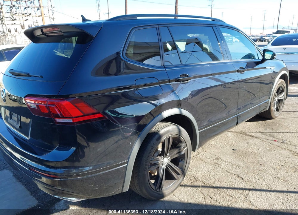 2019 VOLKSWAGEN TIGUAN 2.0T SE/2.0T SEL/2.0T SEL R-LINE/2.0T SEL R-LINE BLACK VIN: 3VV3B7AX4KM080979
