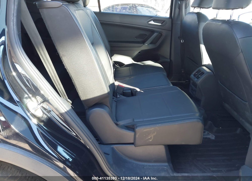 2019 VOLKSWAGEN TIGUAN 2.0T SE/2.0T SEL/2.0T SEL R-LINE/2.0T SEL R-LINE BLACK VIN: 3VV3B7AX4KM080979