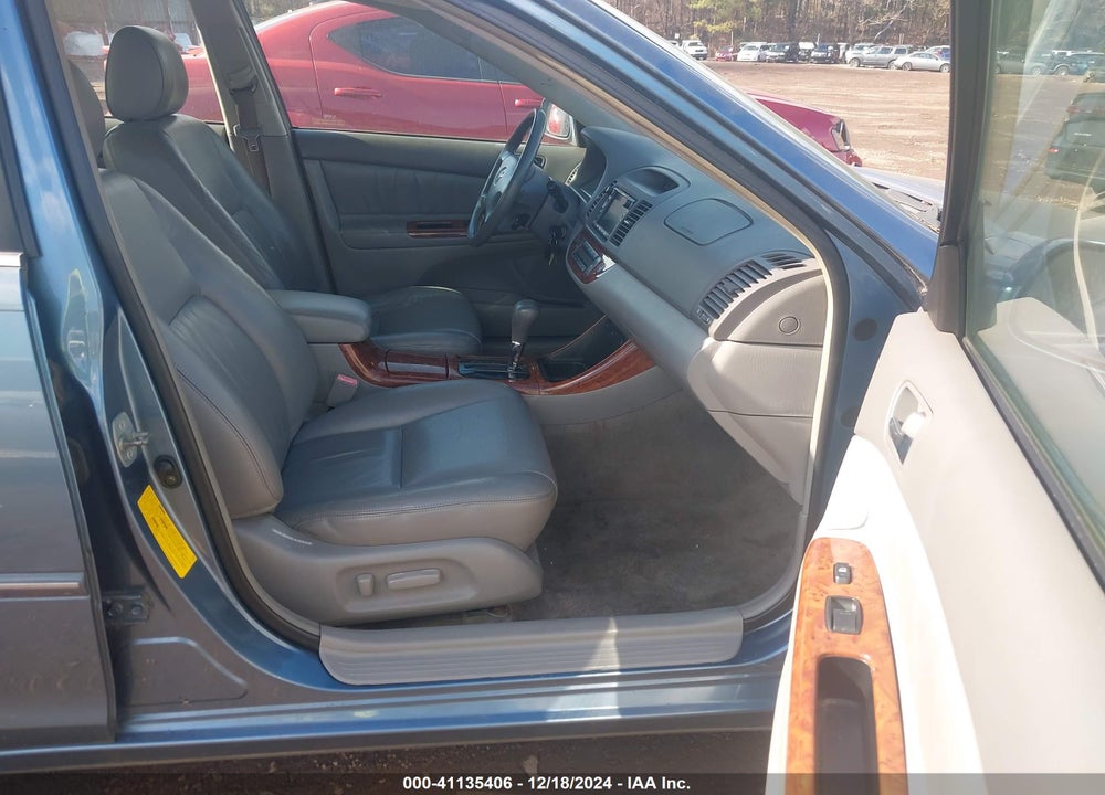 2002 TOYOTA CAMRY XLE V6 VIN: JTDBF30K220005908