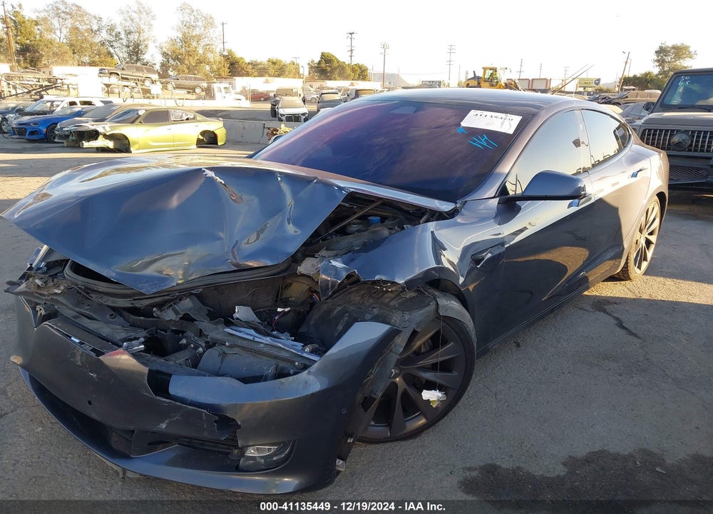 2018 TESLA MODEL S VIN: 5YJSA1E27JF295686