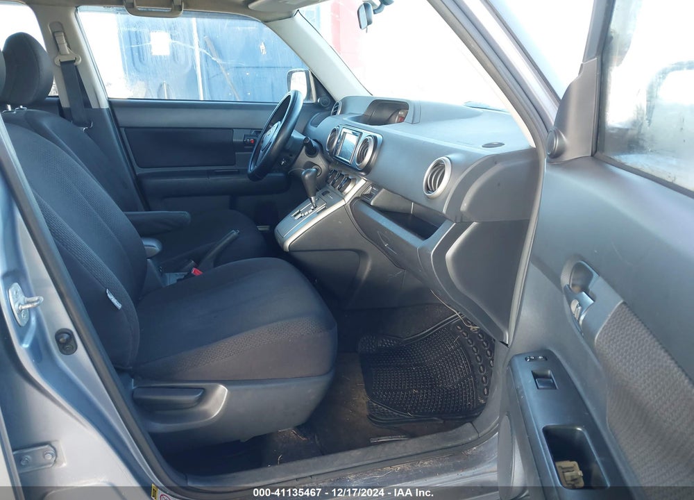 2009 SCION XB VIN: JTLKE50E991093969