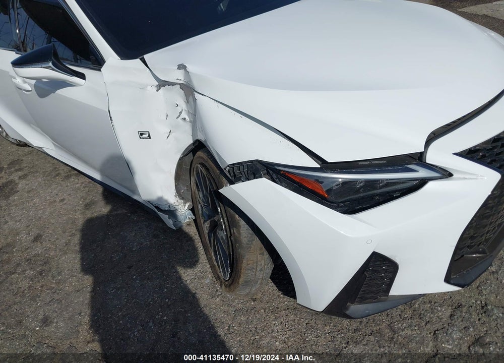 2024 LEXUS IS 350 F-SPORT VIN: JTHGZ1B23R5072737