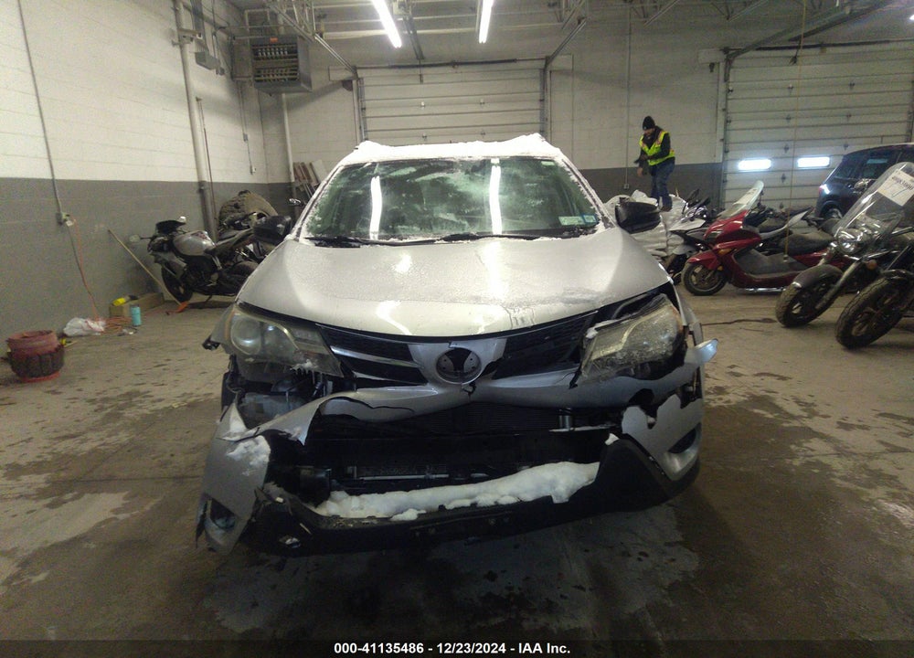 2015 TOYOTA RAV4 LE VIN: 2T3BFREV9FW341501