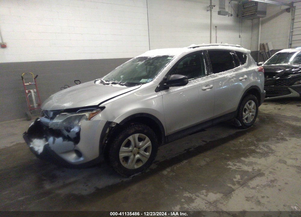 2015 TOYOTA RAV4 LE VIN: 2T3BFREV9FW341501